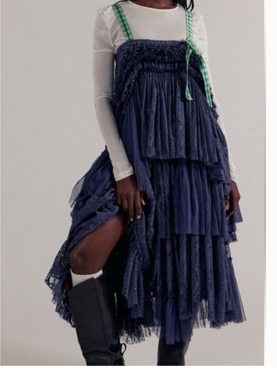 Free People Dresses & Skirts - Free People NWT Isabel Midi Lace Dress